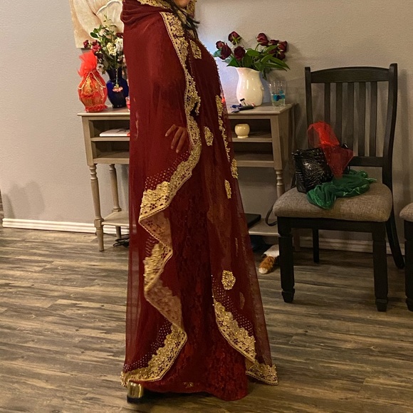 Dress for special day - Picture 8 of 8